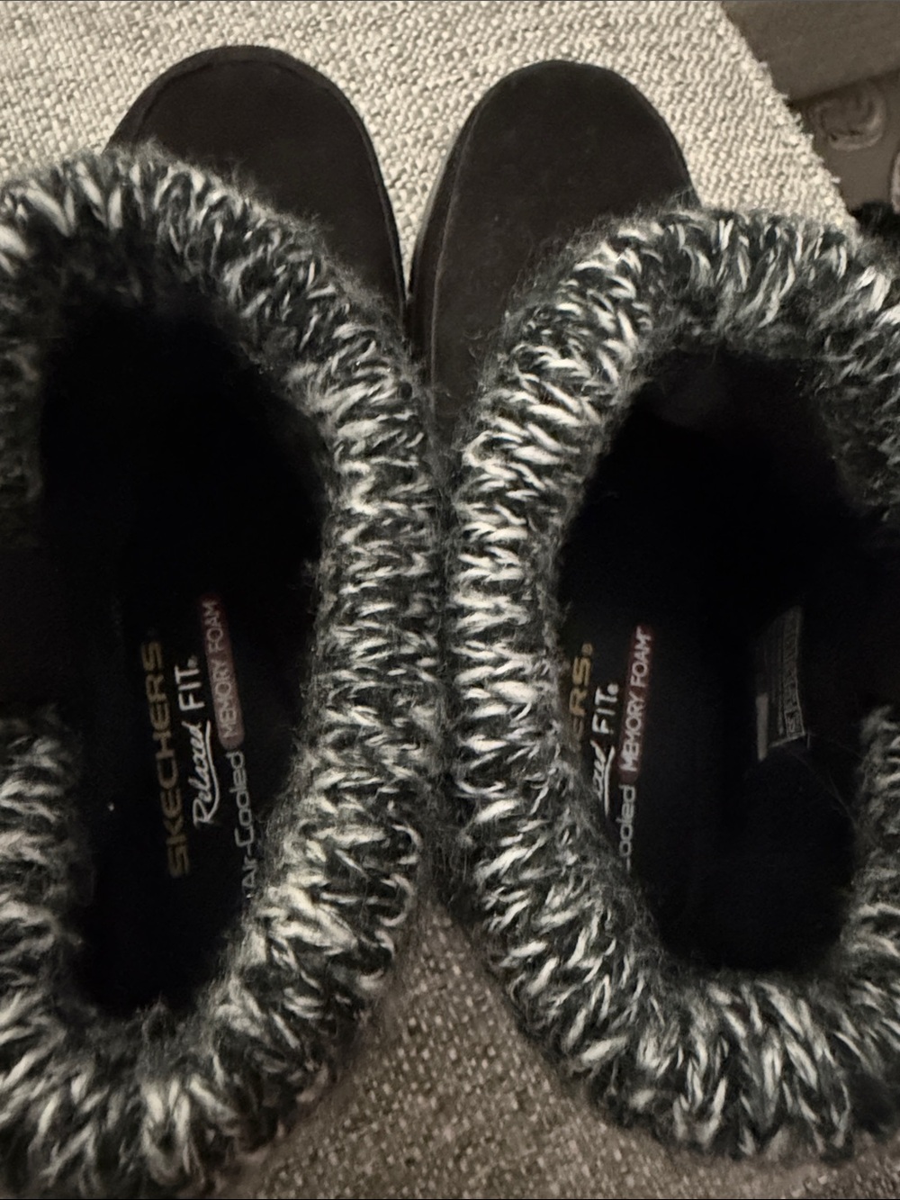 Skechers Easy Going Cozy Weather Black Ankle
Boots Knit Cuff  Size 6.5 - Picture 8 of 10